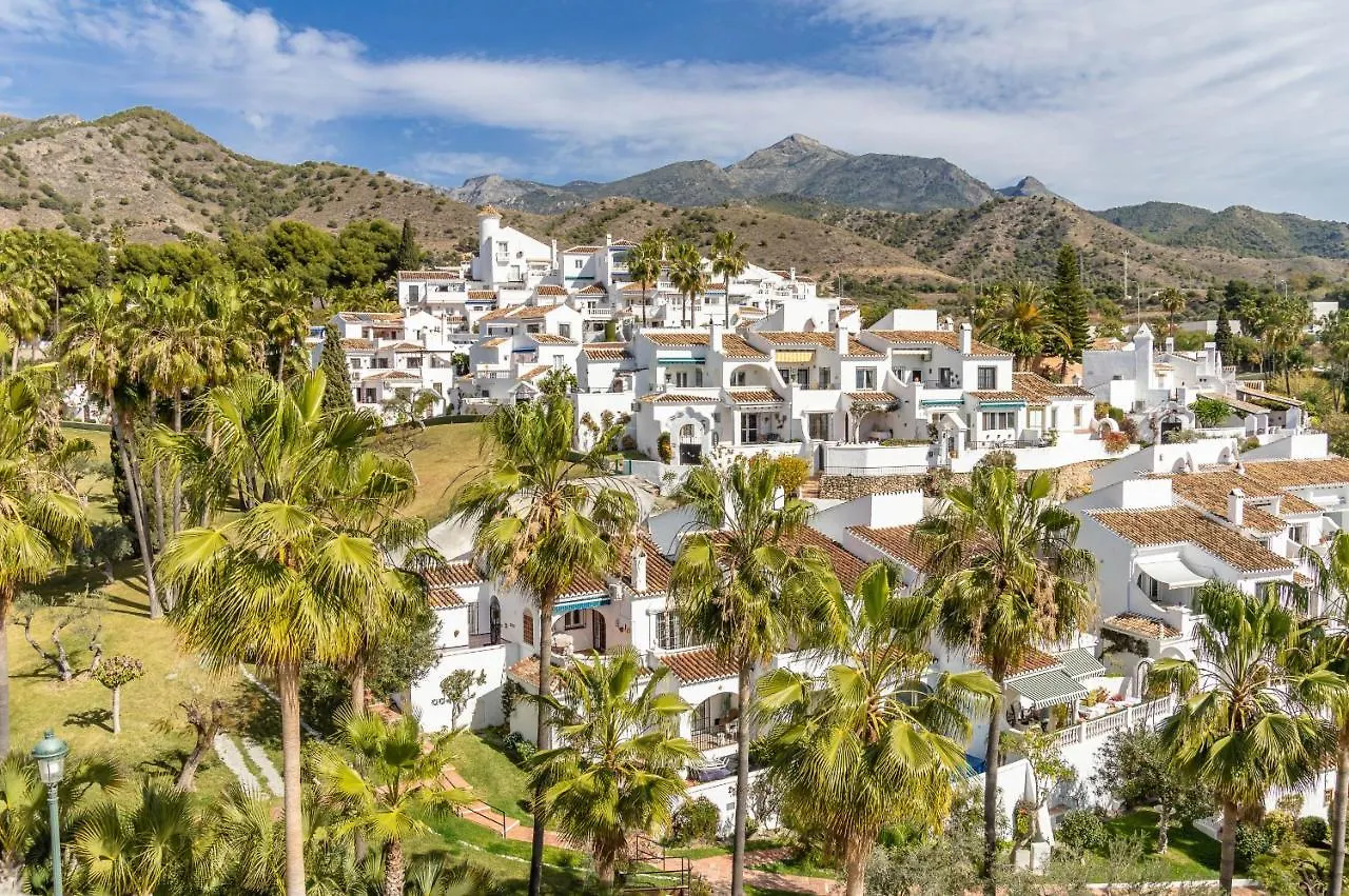 Tetuan 31 Oasis Properties Nerja