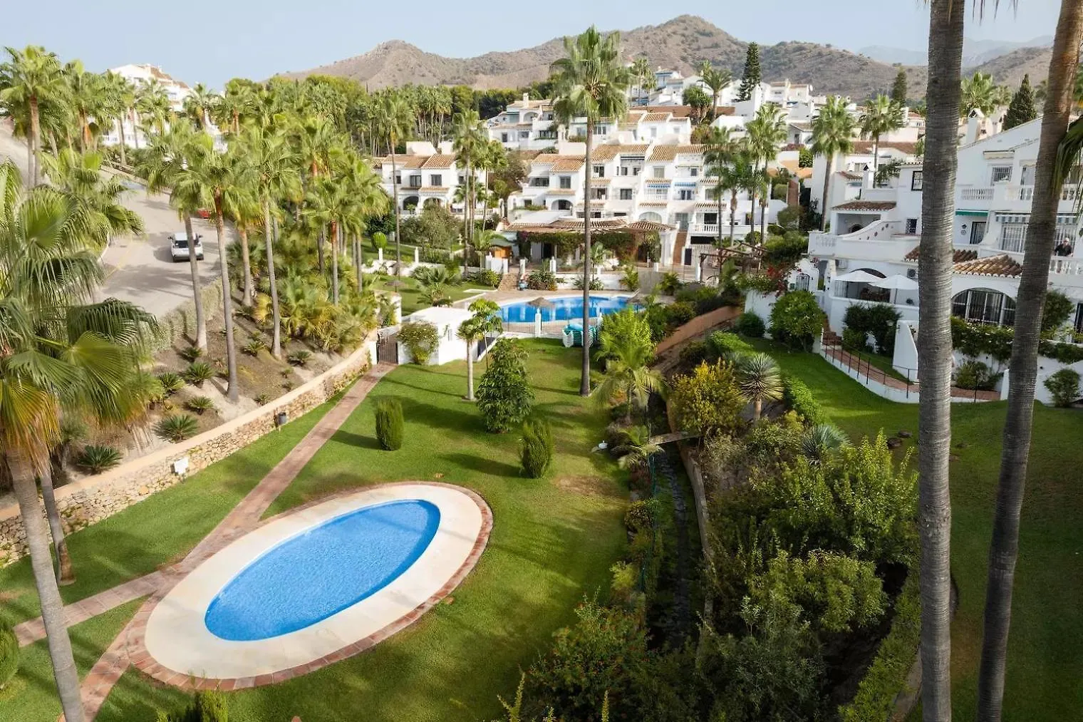 Tetuan 31 Oasis Properties Nerja